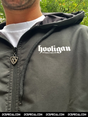 Hooligan Windbreaker Jacket 'Essential Tonal'