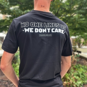 Hooligan T-shirt 'We Don't Care Black'